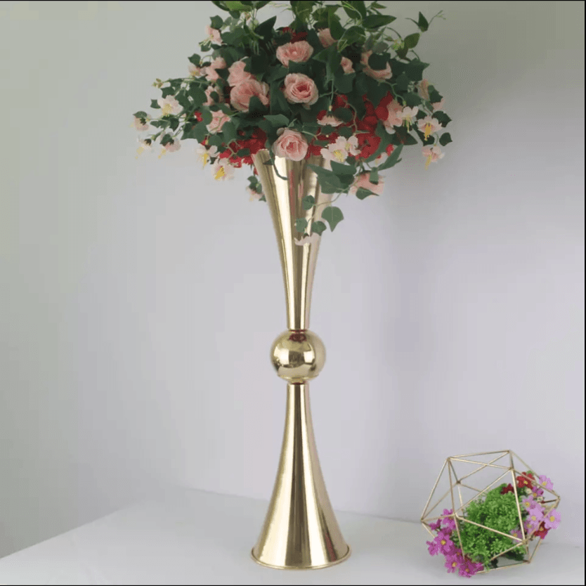 Vase doré