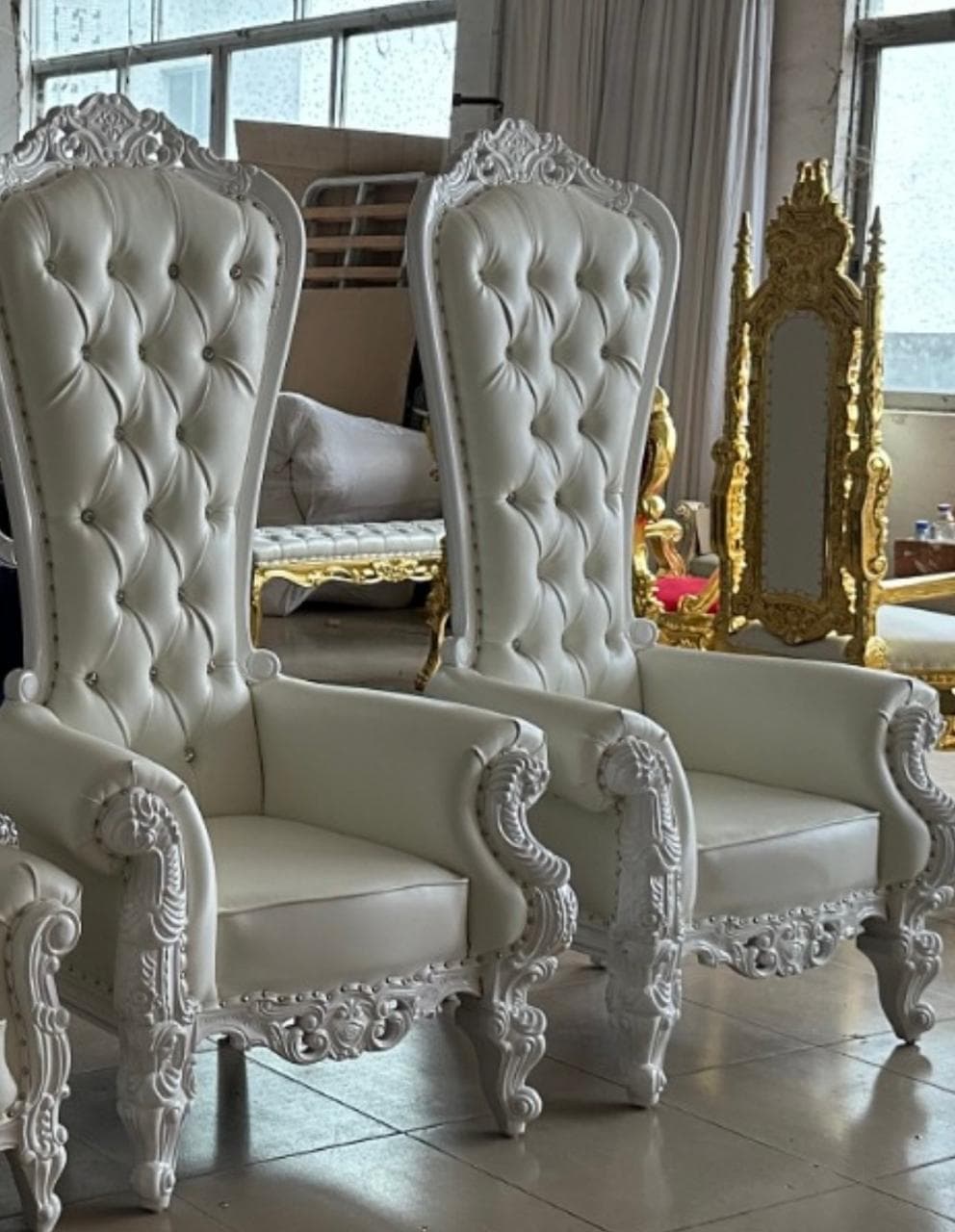 Fauteuil Trône Royal Blanc view 2